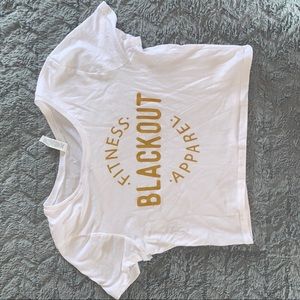 Cropped workout shirt